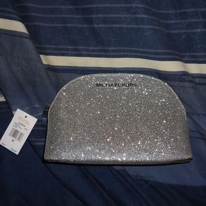 Makeup bag